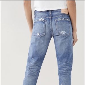 Moussy Vintage Kelly Mid-rise Distressed Ankle Jean